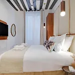 Luxury In The Heart Or Paris-Notre Dame