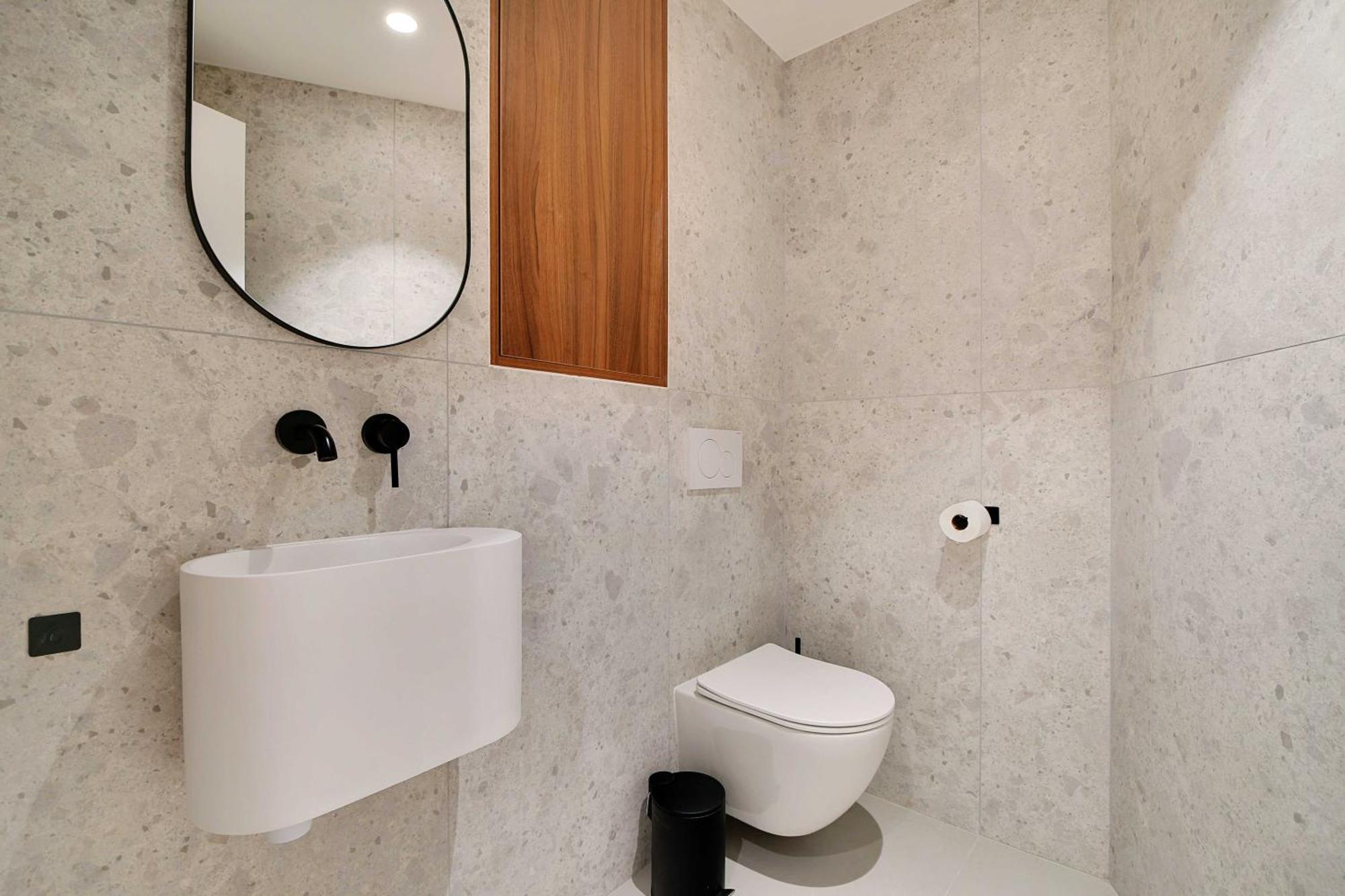Luxury In The Heart Or Paris-notre Dame Parijs